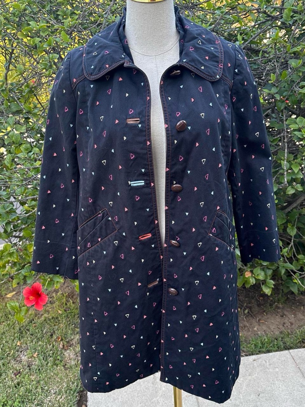VTG 70s Black Trench Coat with Twee Vibes